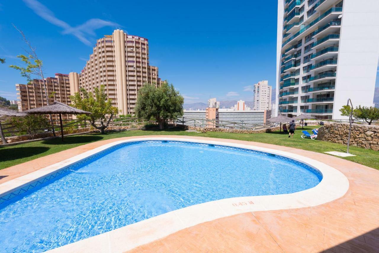 Benidorm High Rise Apartments - Sea Views - Torre Lugano ภายนอก รูปภาพ